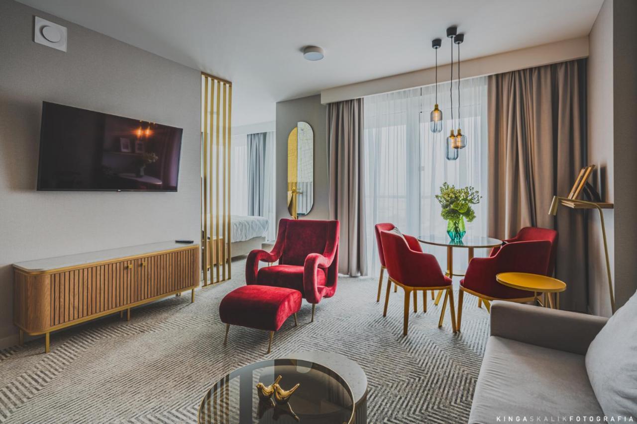 Royal Tulip Warsaw Apartments Eksteriør billede